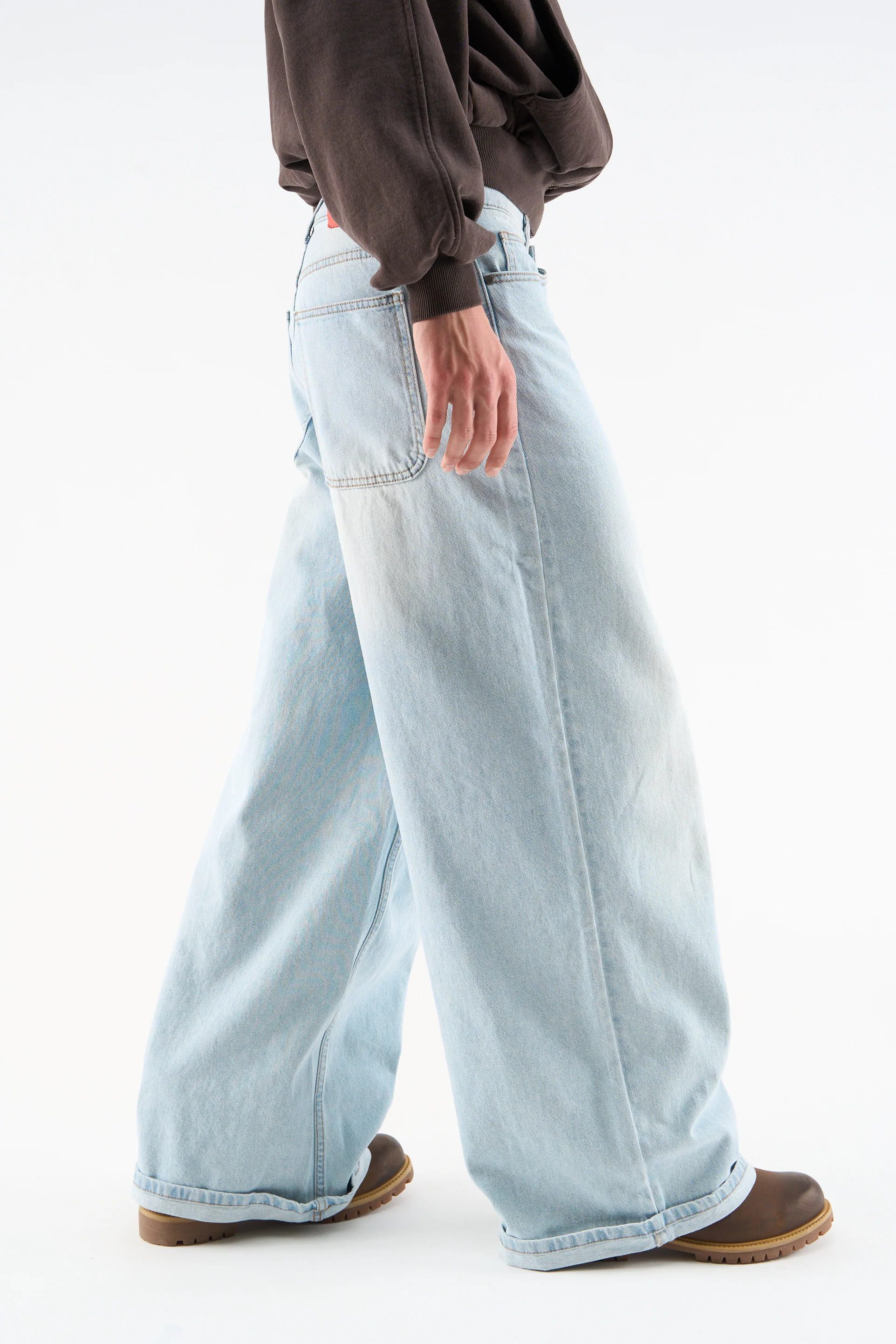 04 Kiss Me Pants 40 0108 Jpg