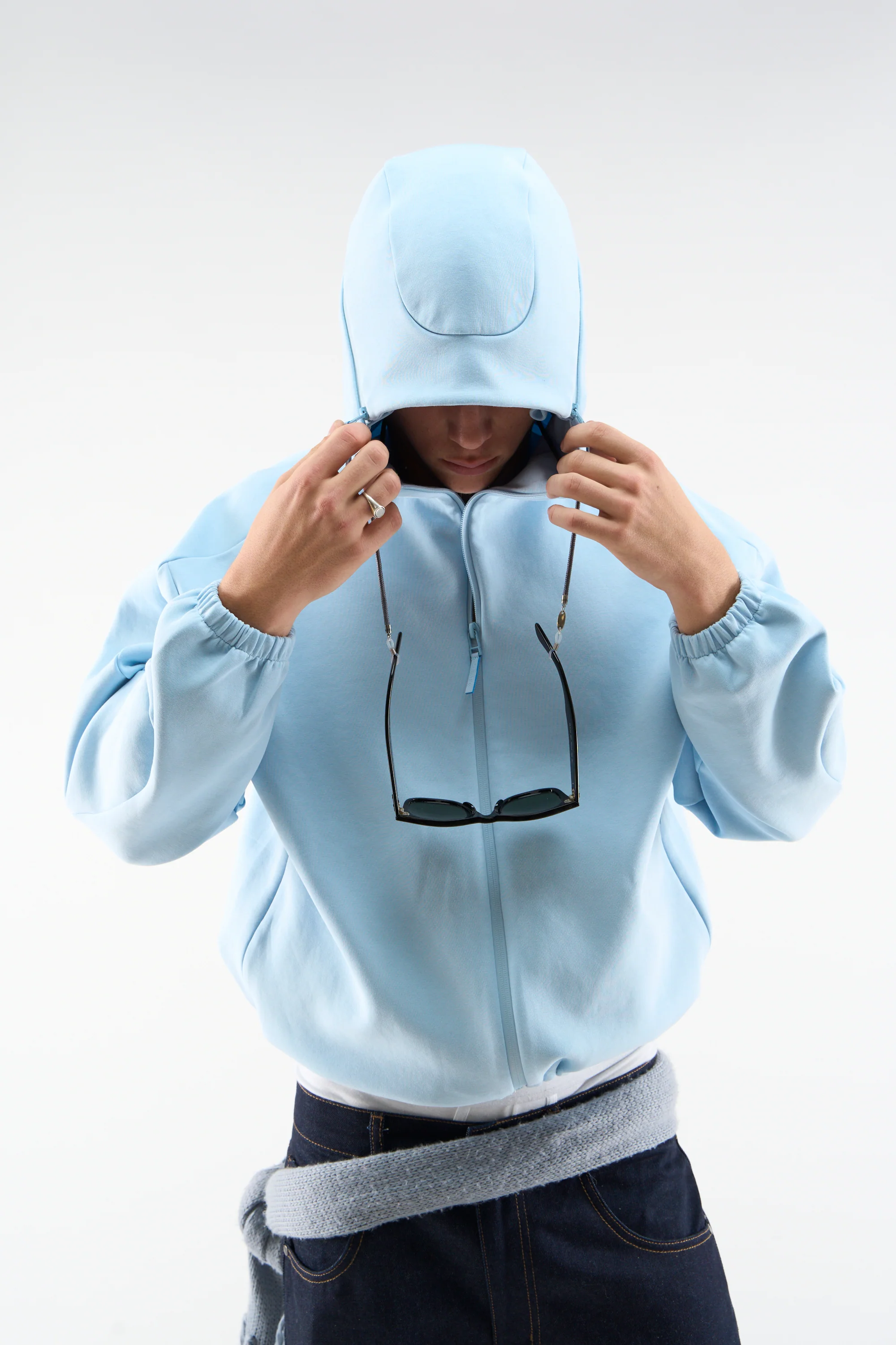 Drop 16 Co0486 Jpg
