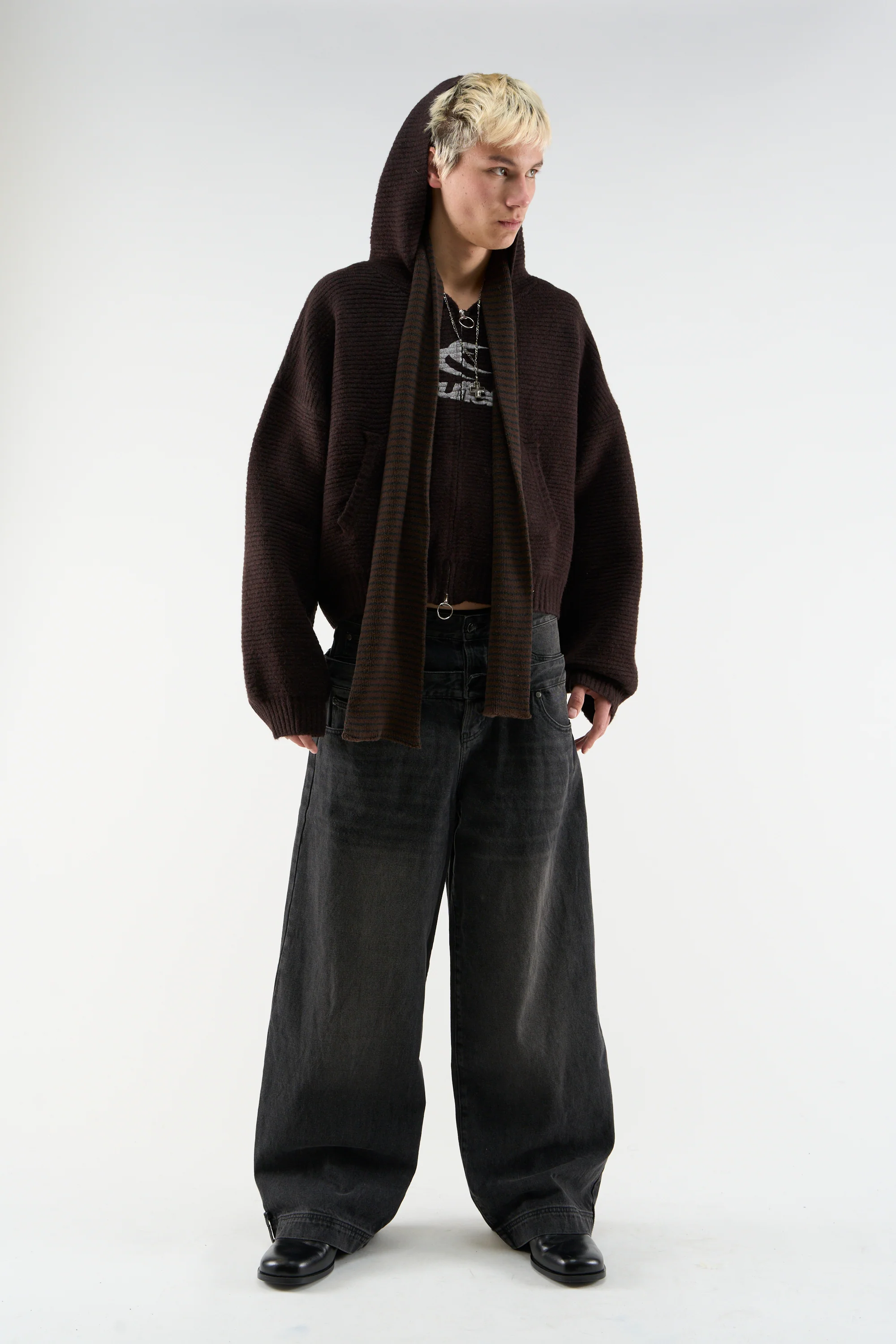 Drop 16 Co0826 Jpg