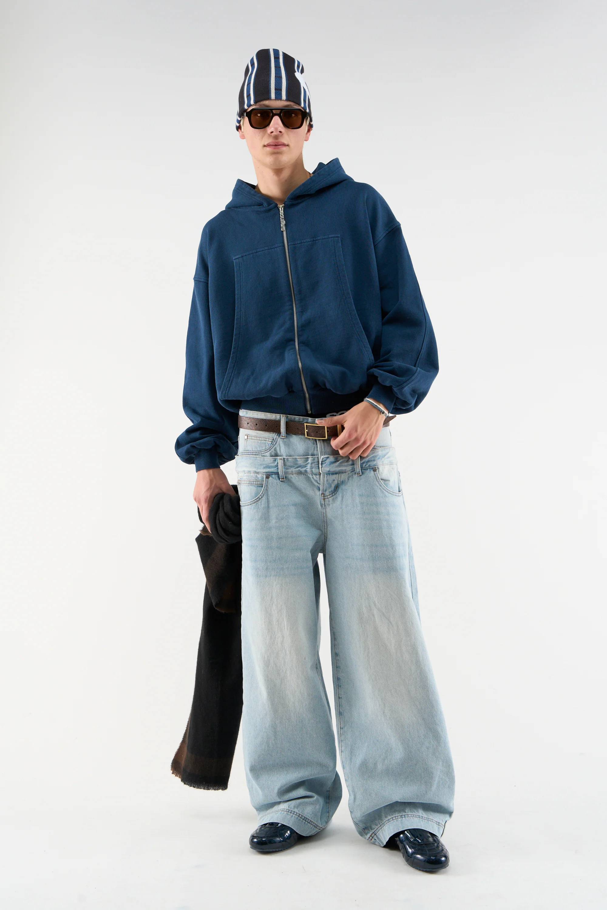 Drop 16 Co0920 Jpg