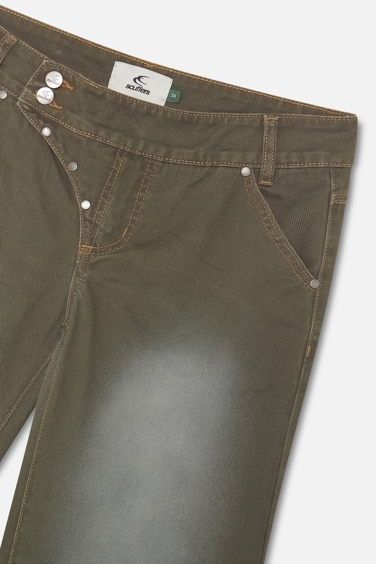 Maregreenpants Drop2 3
