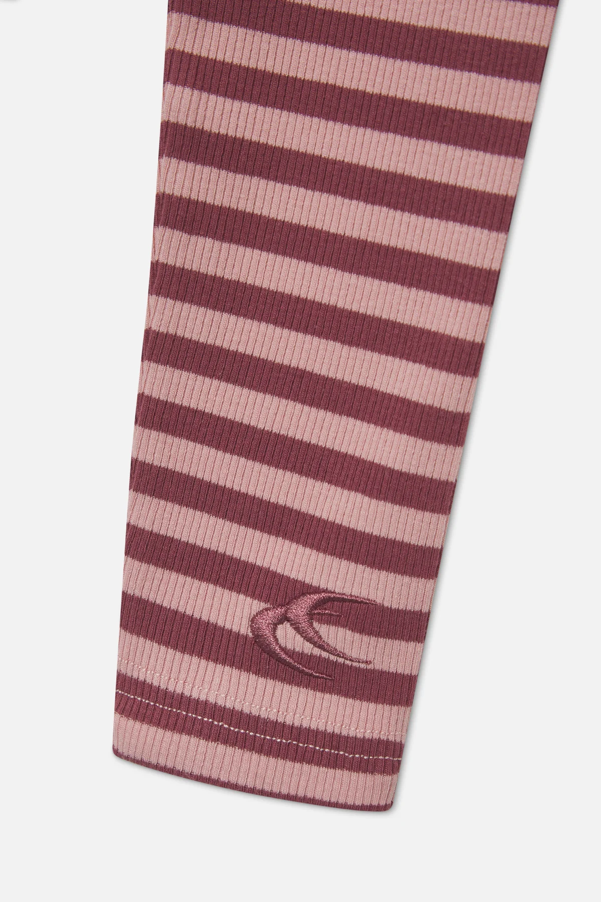 Natpinkstripeslongsleeve Sem49 3 Jpg