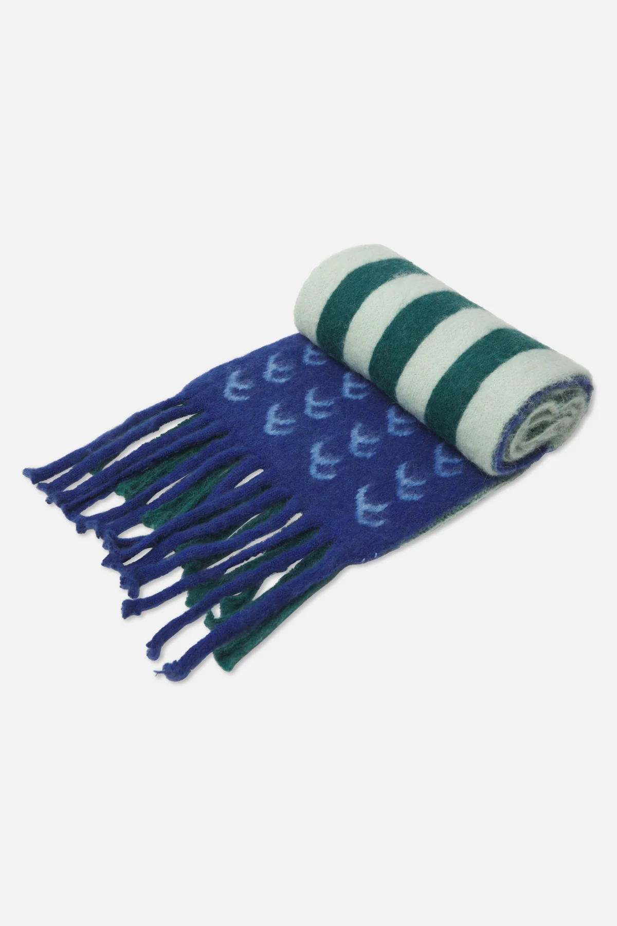Nowhere Green Scarf Sem 38 Jpg