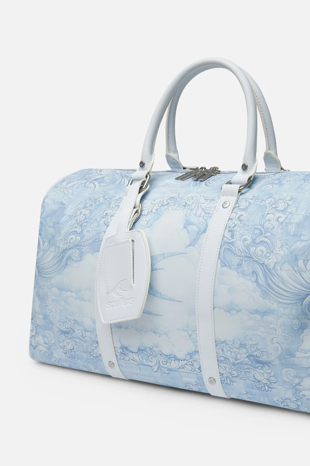 Oportodufflebag04drop1 Jpg