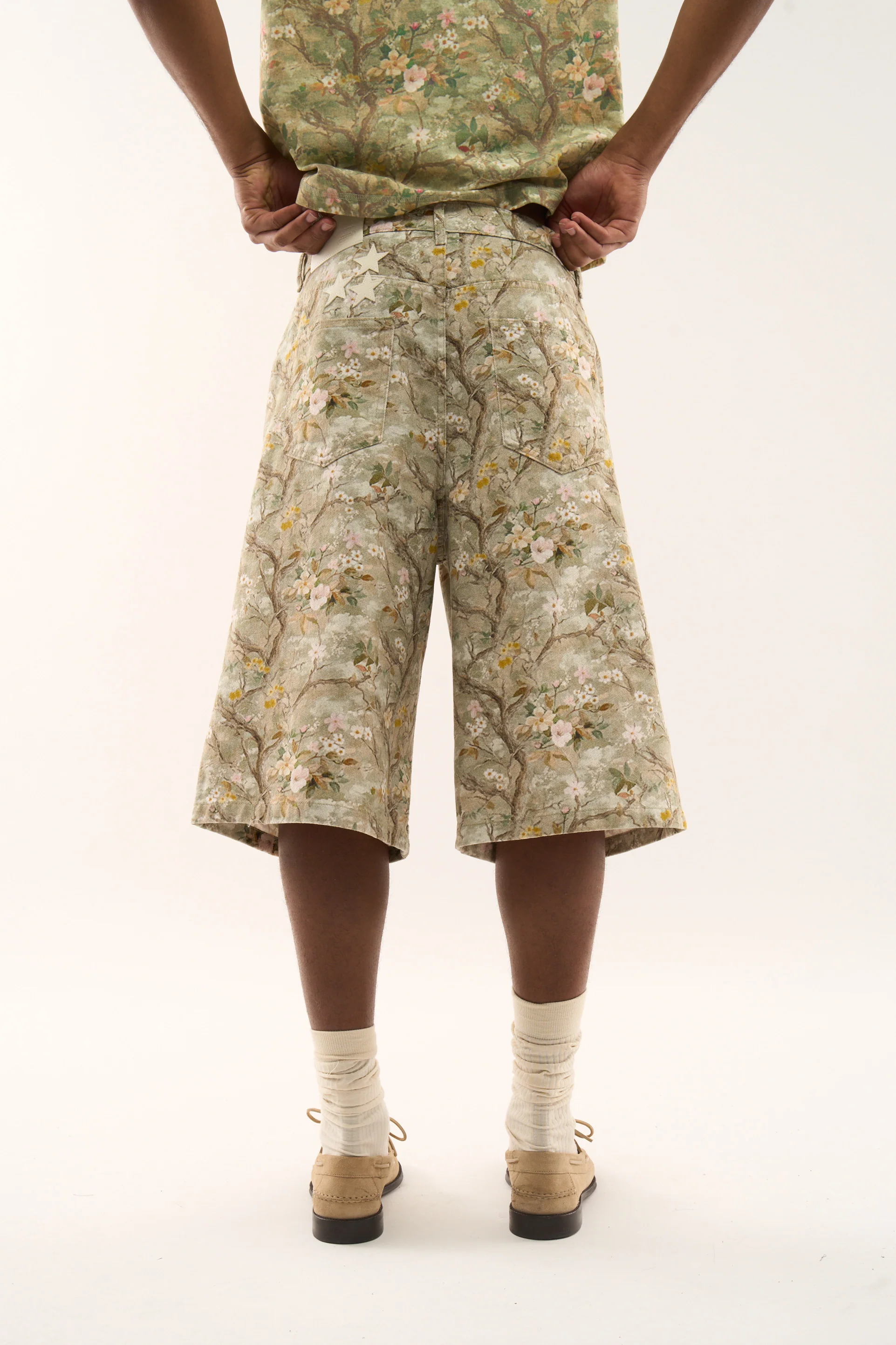 Real Flowers Green Shorts 05 Jpg