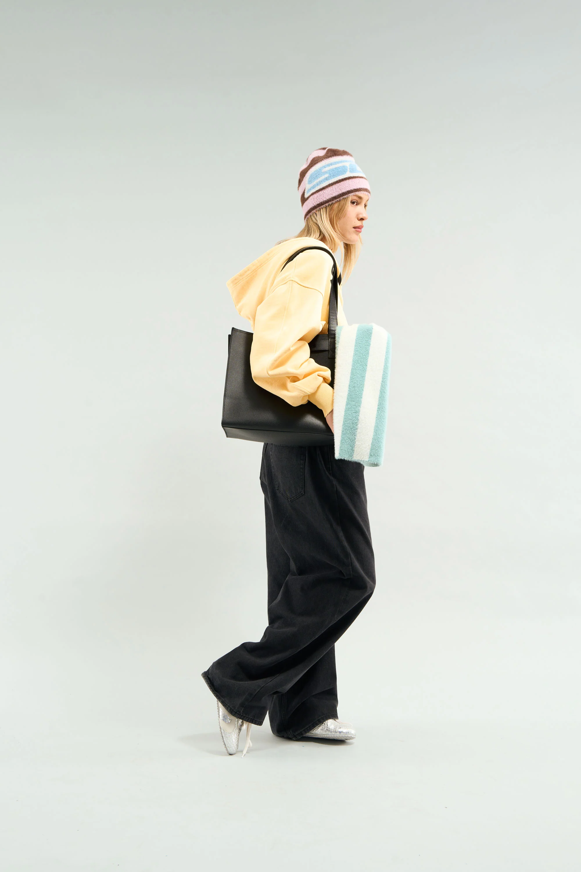 Scuffers 2901 Ecomm Look 24 0 14 Jpg