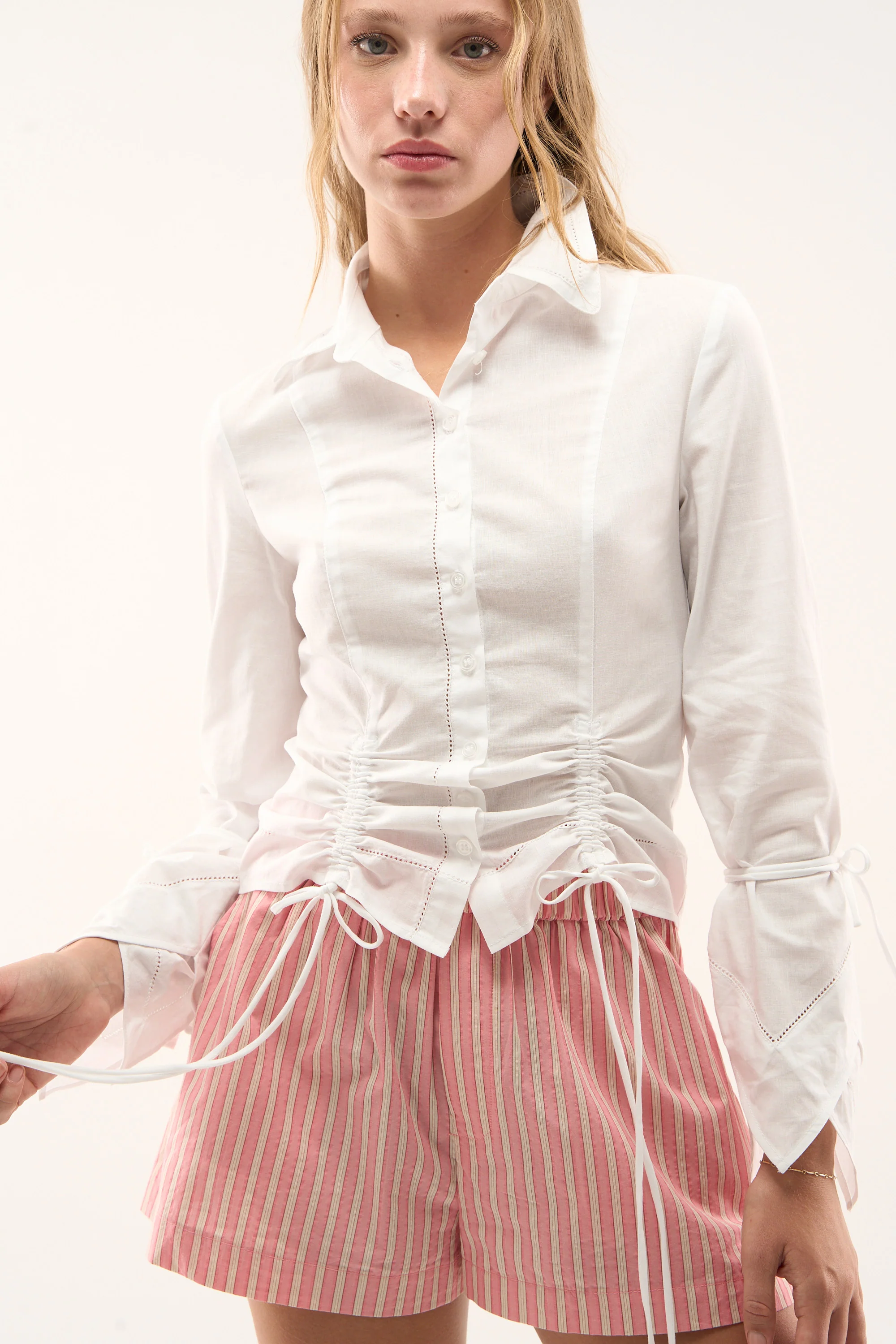 Woman Ecom 23 04 20250128 Jpg