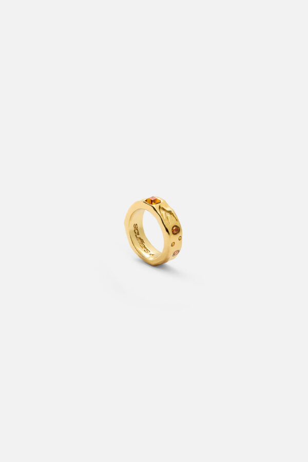 Lava AU Ring